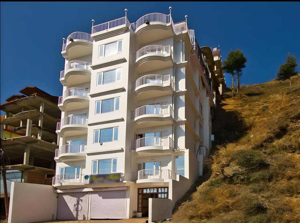 Seven Hills Shimla by Him Haults Hospitality Apartment hotel in Himachal Pradesh