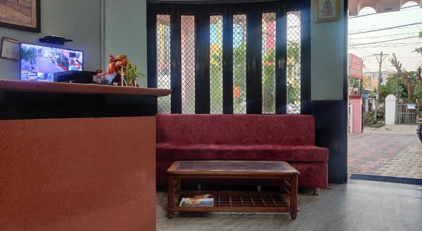 Hotel Aarjee Crescent Hotel in Jaipur