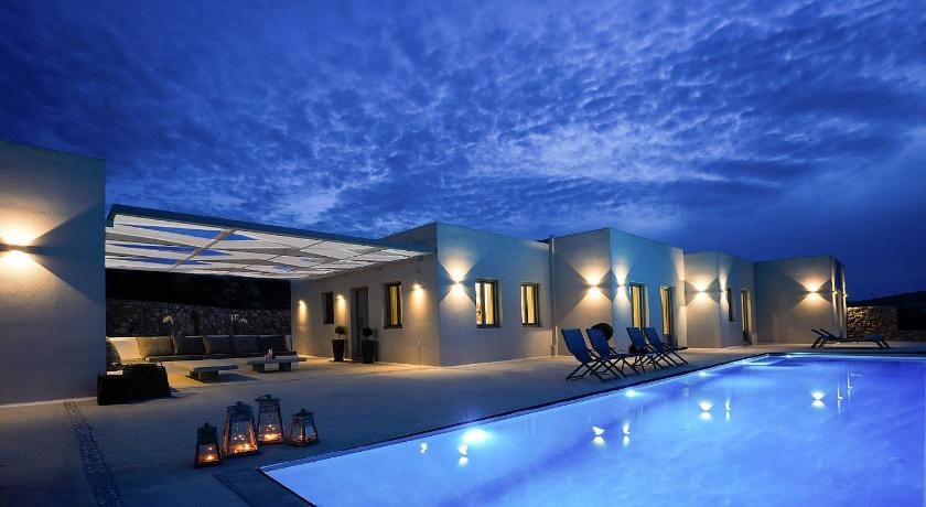 Angels Estate Precious Villas Hotel in Paros, Greece