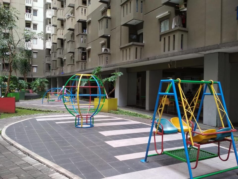 Stylish & Strategic 2BR at Gateway Ahmad Yani Cicadas Apartment near Mall By Travelio Apartment in Bandung