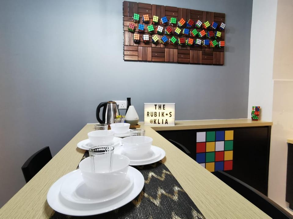 The Rubik Suite @KLIA.KLIA2 - 5 guests Apartment in Selangor, Malaysia