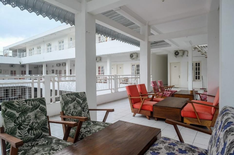RedDoorz Plus near UMS Solo Hotel in Special Region of Yogyakarta
