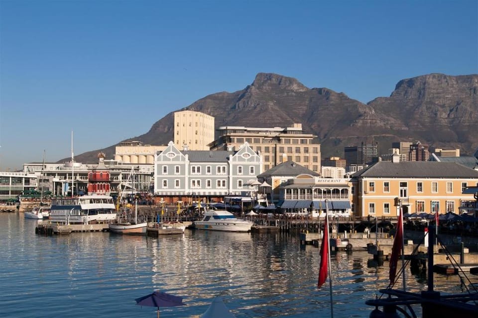 In The City - Urban Living Spaces CC Hotel in Cape Town