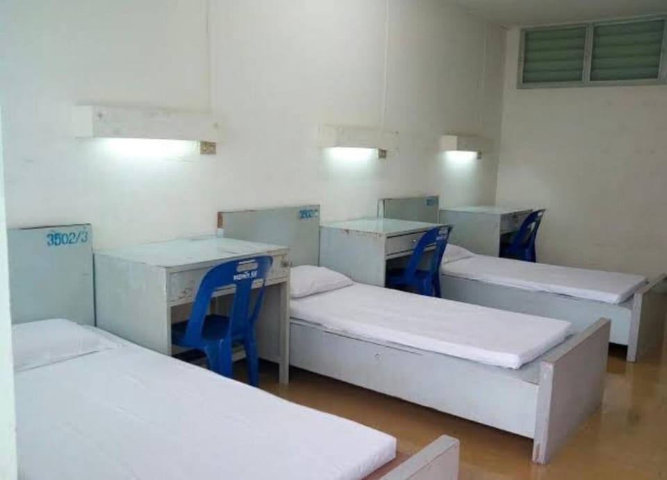 Kruboat1 Apartment in Laos