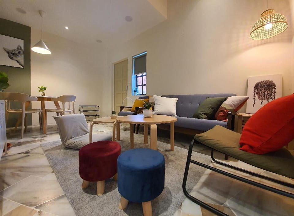Jenjarom No. 32 Modern Cozy Homestay for 4 Pax Vacation rental in Selangor, Malaysia