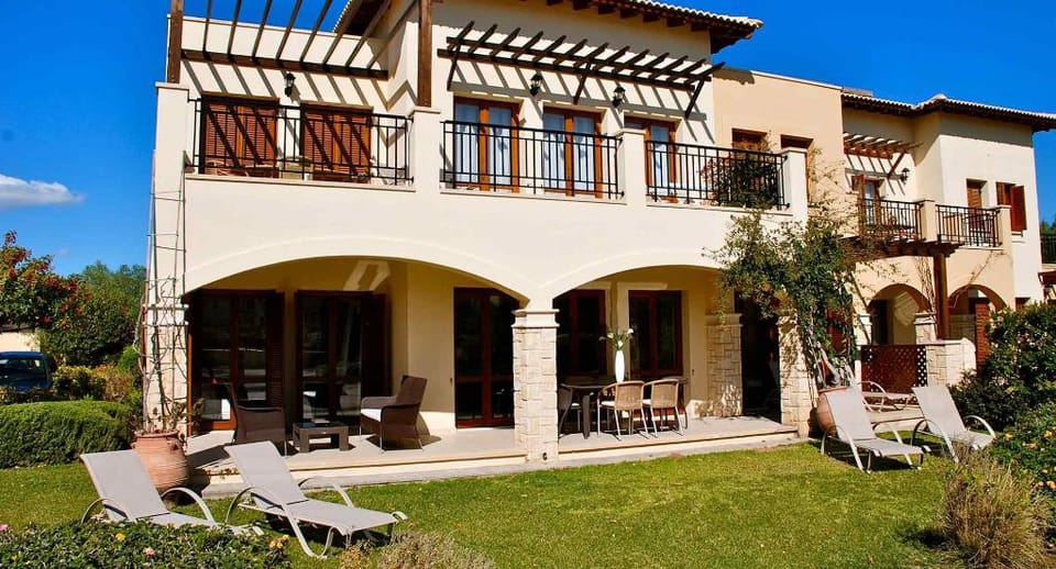 Pool side ground floor apartment 'BF02' - Theseus Village, Aphrodite Hills Resort. Apartment in Kouklia