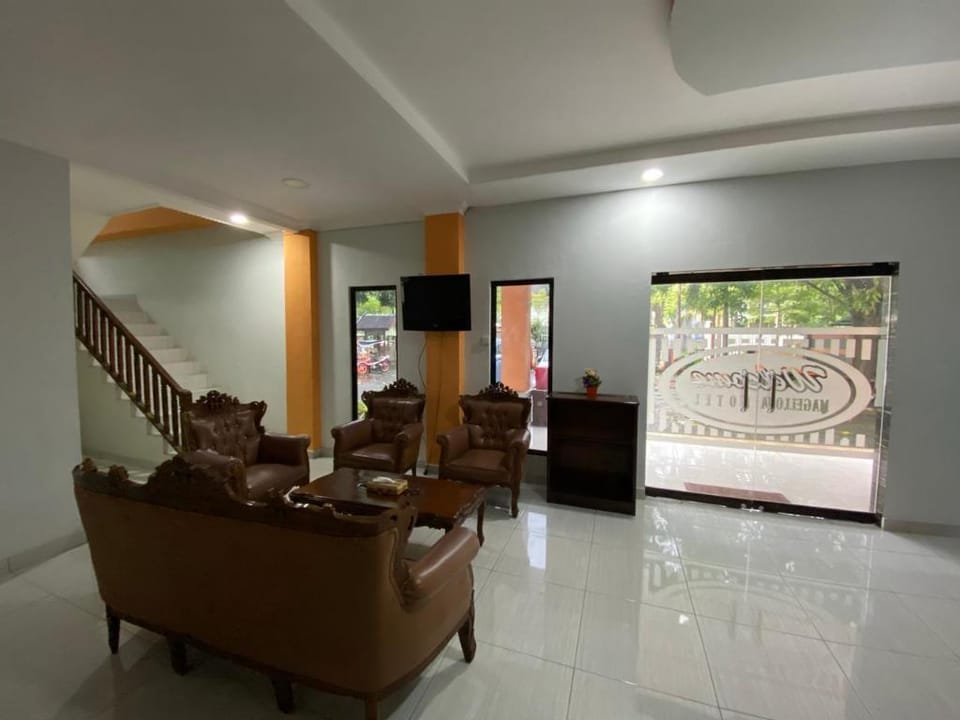 Hotel Magellona Makassar Mitra RedDoorz Hotel in Indonesia