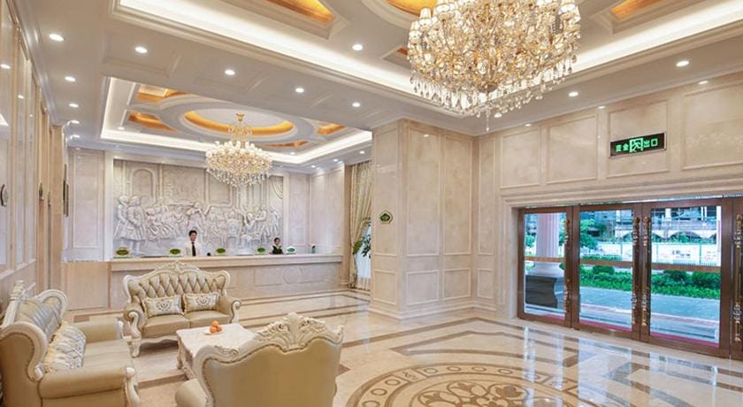 Vienna Hotel Shenzhen Gongming Hufa Bei Road Branch Hotel in Shenzhen