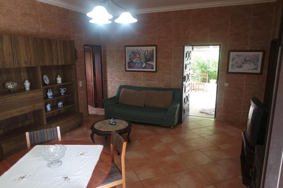J 05 - Bedroom 5 in Casa do Farol Apartment in Lagos