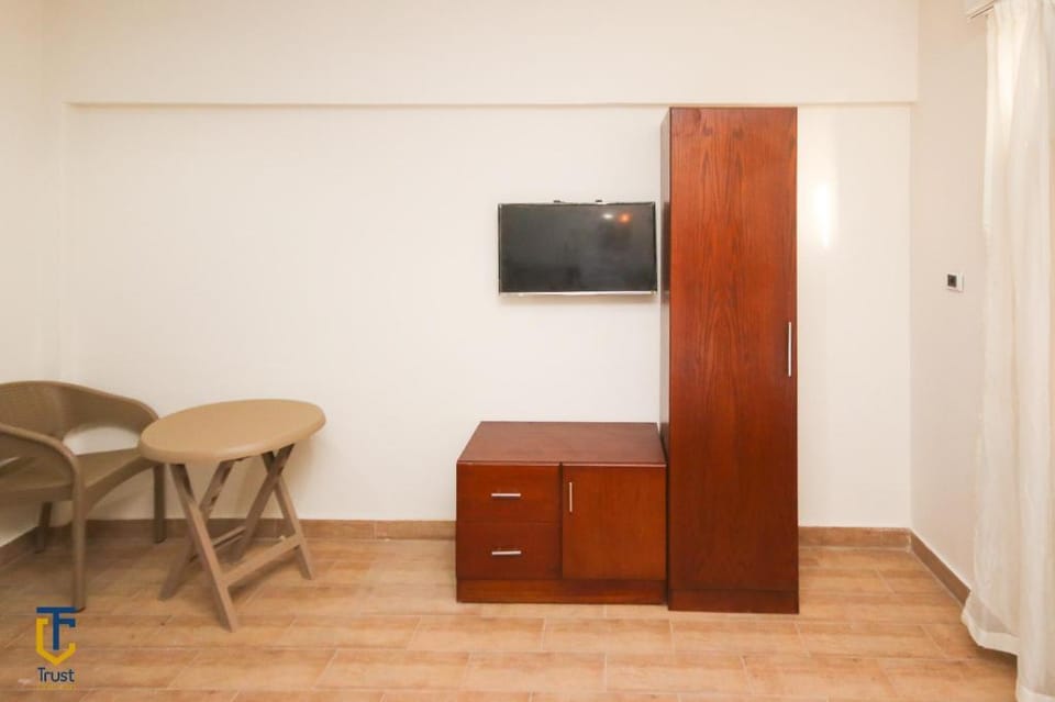honeymooners or travelers or worker Apartment in Cairo