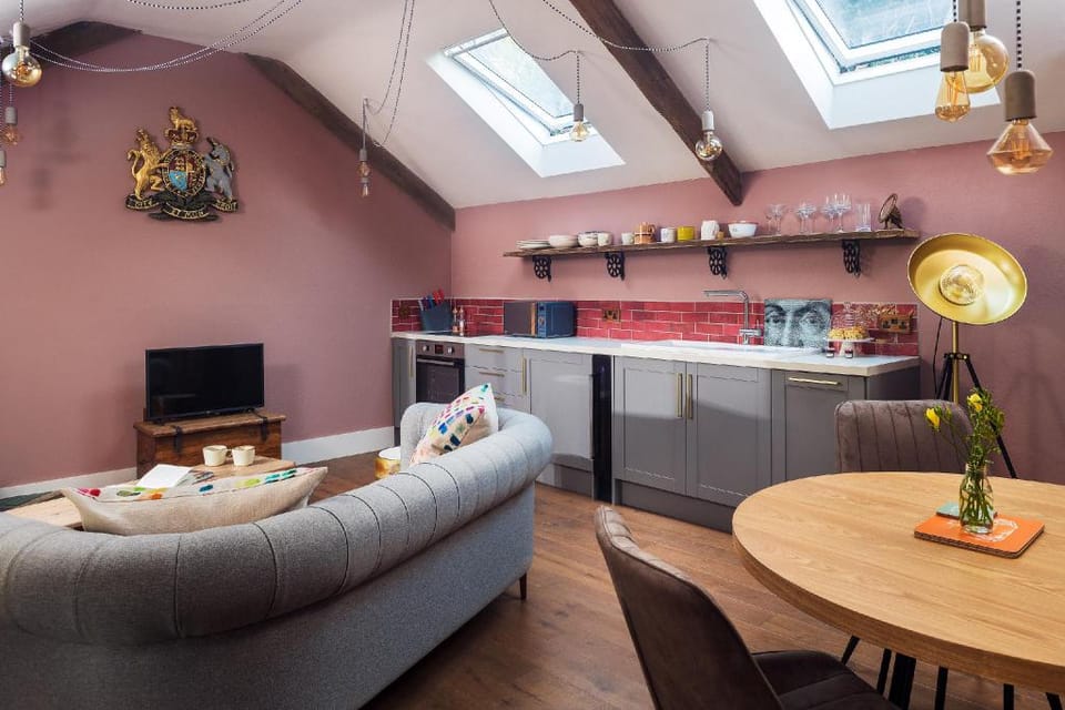 The Duchy Barn at Tregoose Old Mill Apartment in England