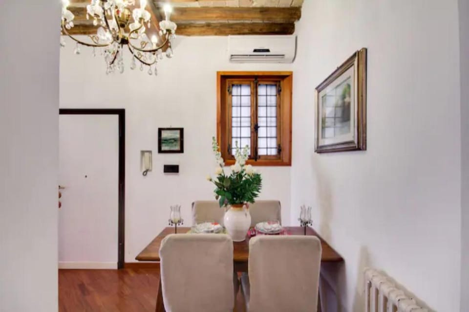 Pantheon Charming Accomodation Apartment in Rome