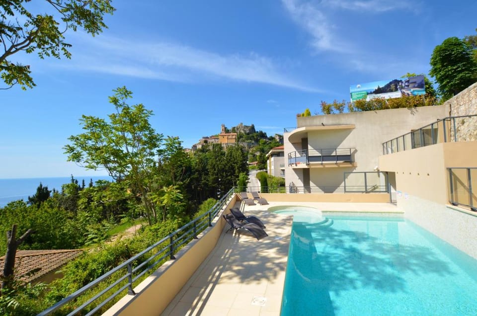 La Perle d'Eze - Aparthotel Apartment hotel in Eze