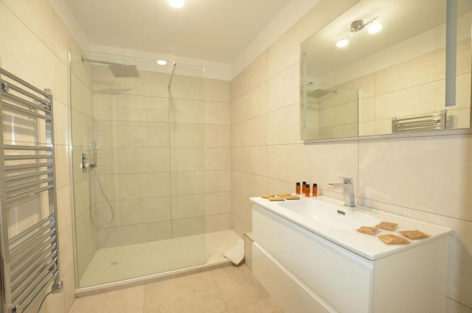 La Perle d'Eze - Aparthotel Apartment hotel in Eze