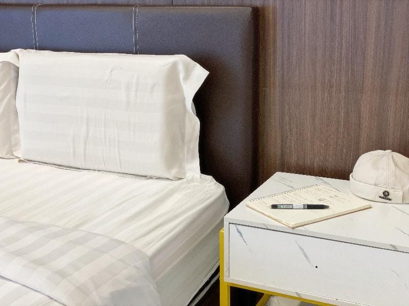 Deluxe Rail Suite Aeropod 07-11 [ Near KK City ]   Apartment in Kota Kinabalu