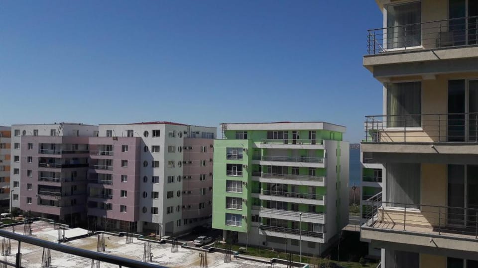 MAMAIA SUMMERLAND ARGOS BY THE BEACH Apartment in Constanta