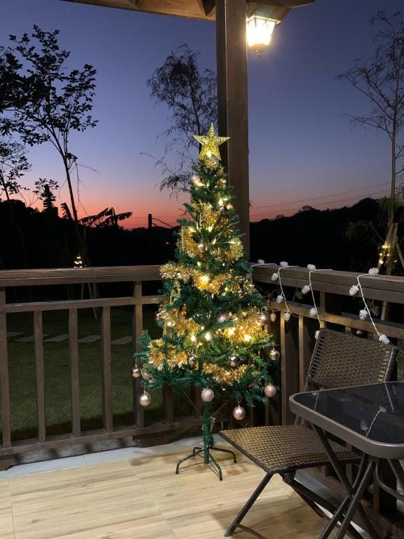 Emily der World ★ Ai Mi Li De Wo ★ "Bao Dong Min Su" with Barbecue, Karaoke, and Board Games Vacation rental in Taiwan, Province of China