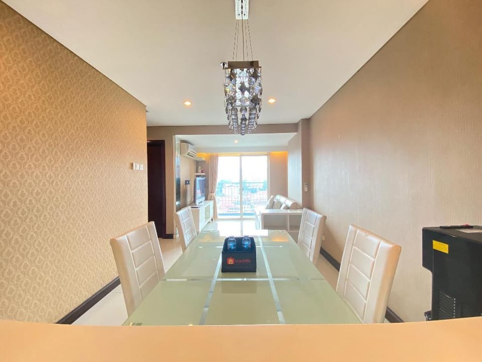 Deluxe & Well Appointed 2BR at El Royale Apartment By Travelio Apartment in Bandung