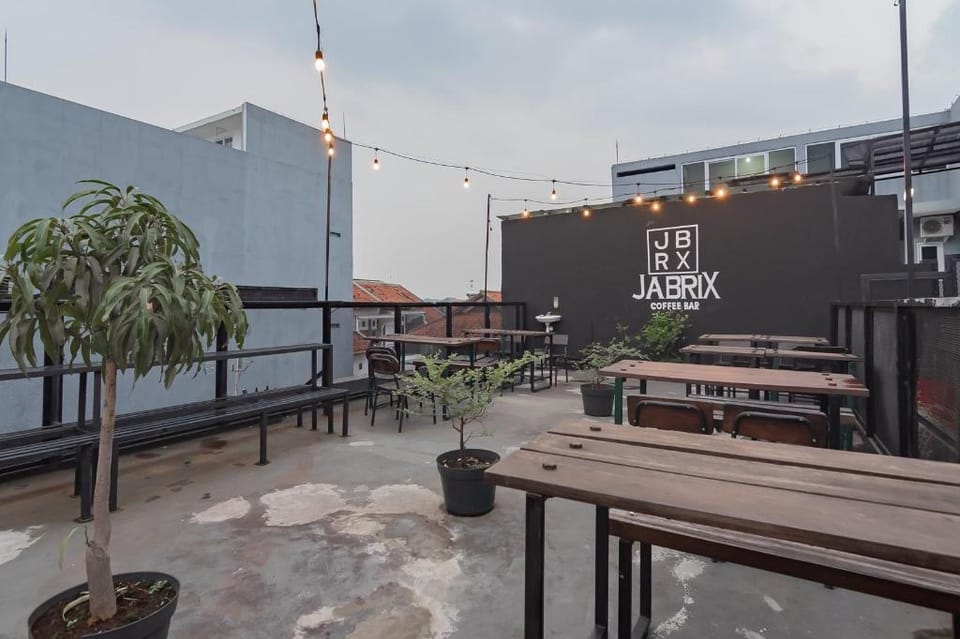 Jabrix Hotel Mitra RedDoorz Hotel in Bandung