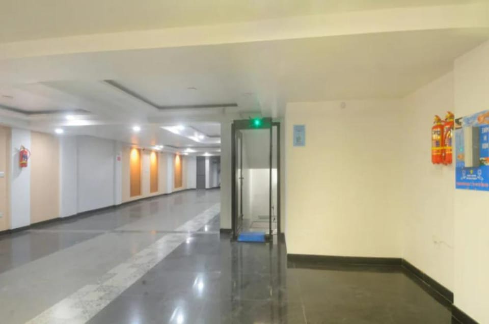 Hotel Primeland Hotel in New Delhi