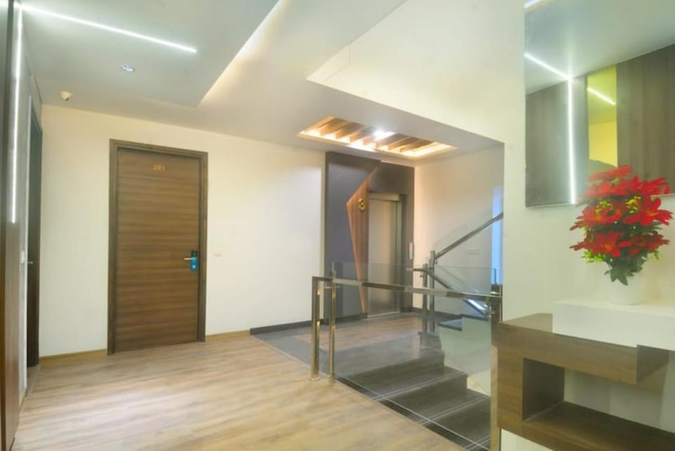 Hotel Primeland Hotel in New Delhi