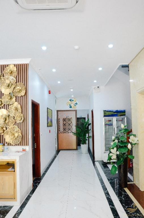 Sun Flower Hotel Halong  Apartment in Laos