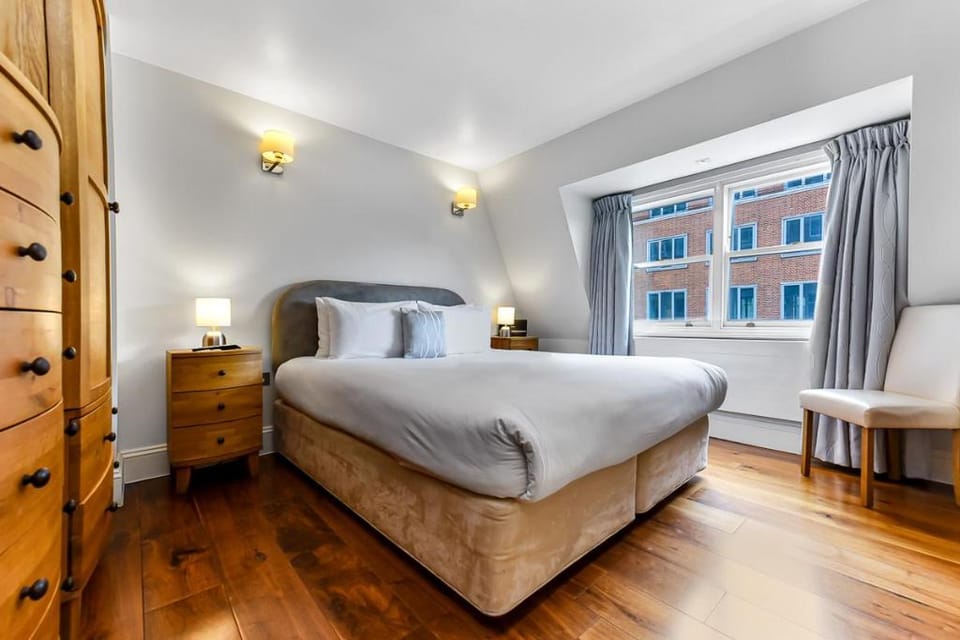Stunning penthouse with stylish balcony Apartment in London Borough of Islington
