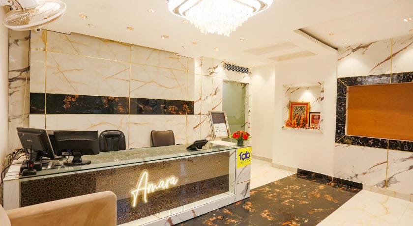 Via Heaven In Hotel in New Delhi