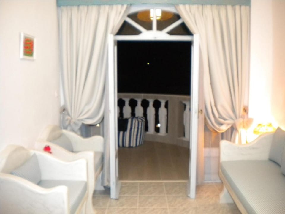 Starlight Sunrise Apartment in Santorini