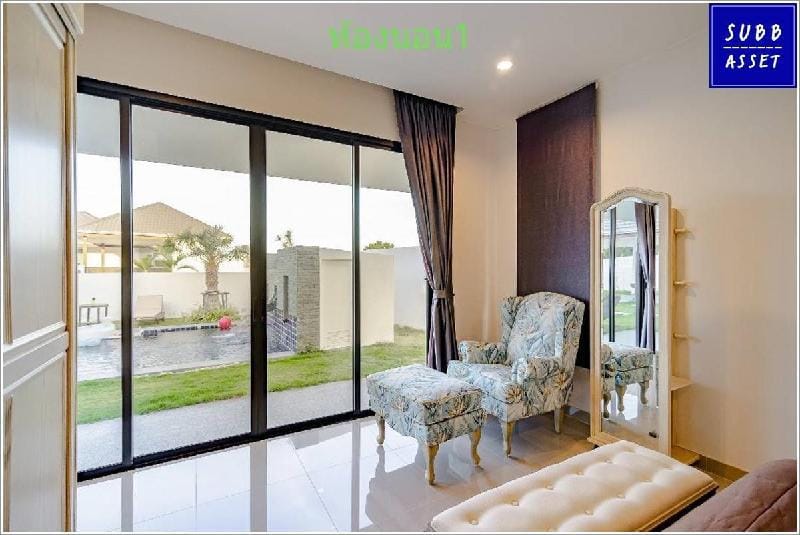 PoolVilla with 4 bedroom | Milpool Villa Huahin Villa in Nong Kae
