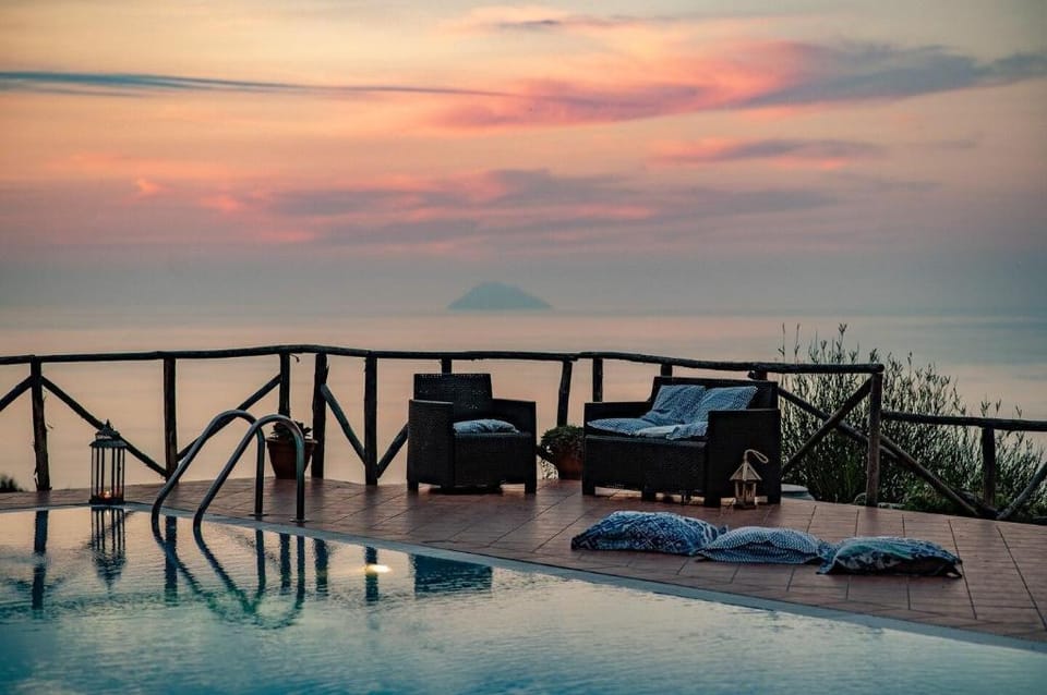 LA COLLINA DEI NEBRODI villa with breakfast Villa in Sicily