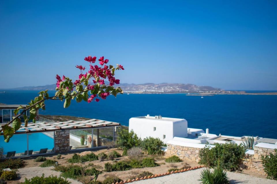 Holiday sunseet Villa above the beach Vacation rental in Paros, Greece
