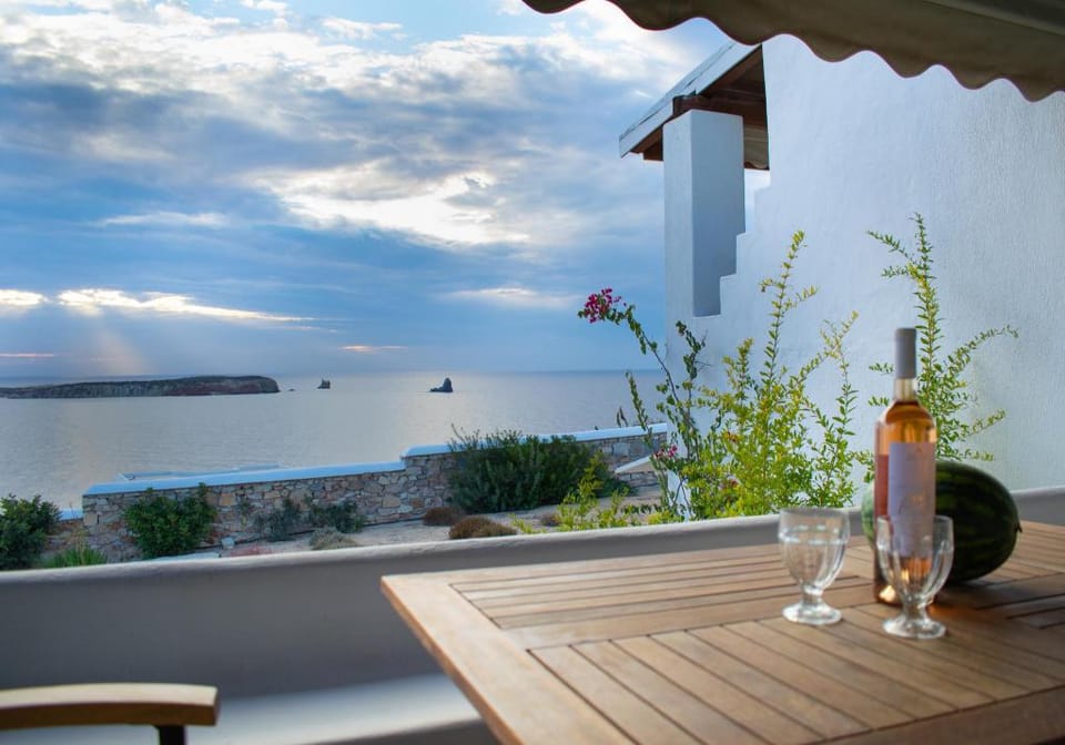 Holiday sunseet Villa above the beach Vacation rental in Paros, Greece