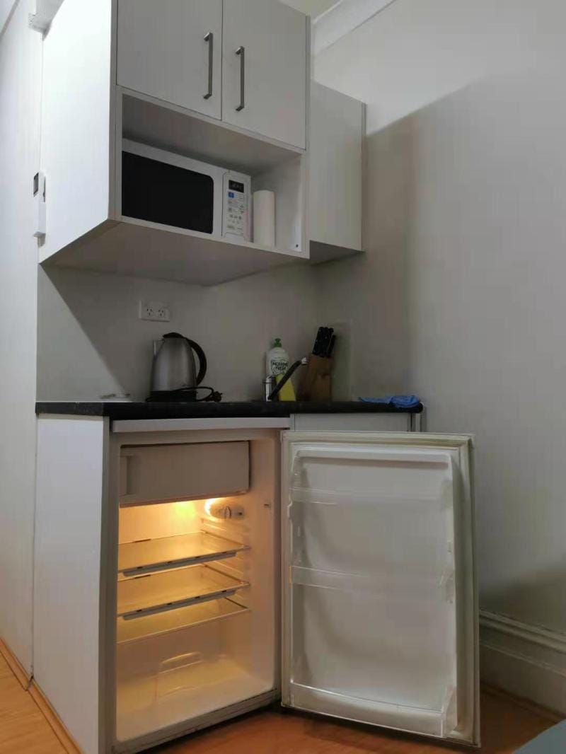 Cozy臥室带空调獨立屋 (巴爾曼) - 有1間私人浴室空房狀況 Vacation rental in Rozelle