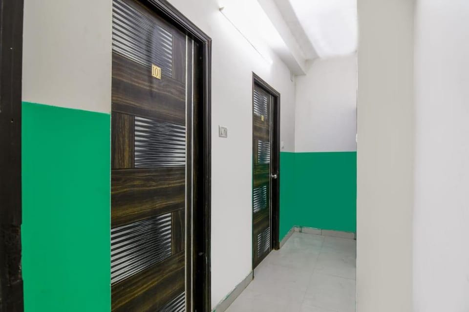 ROYAL PALACE Bed and Breakfast in Kolkata