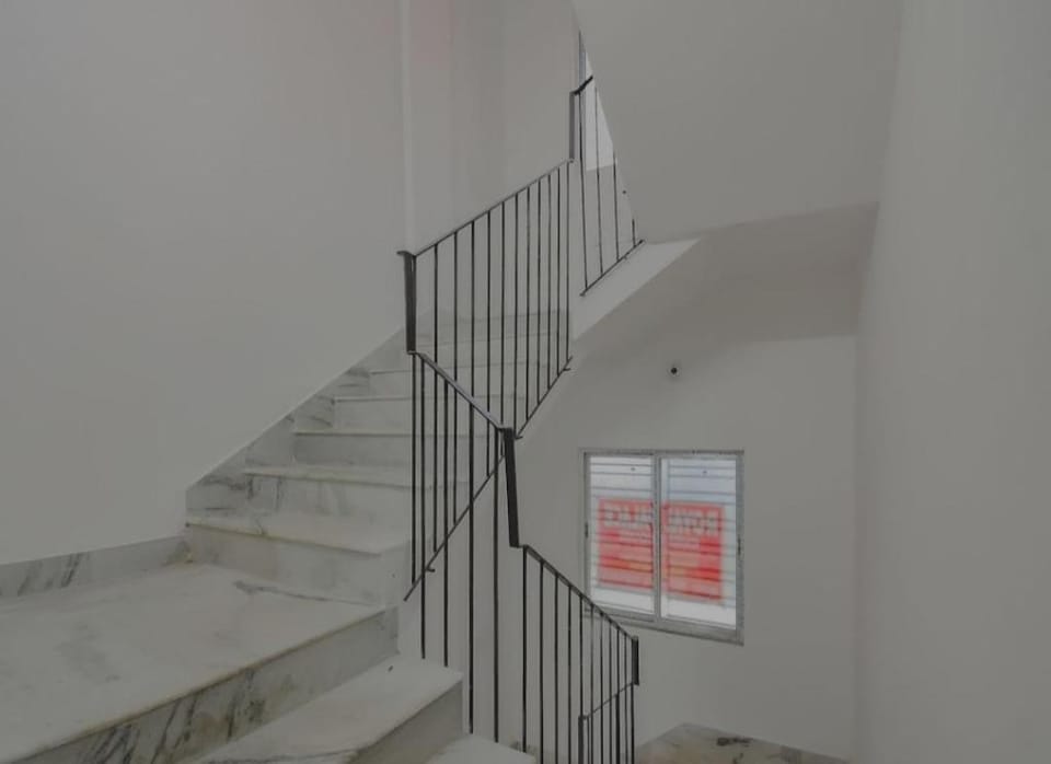 ROYAL PALACE Bed and Breakfast in Kolkata