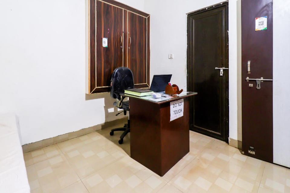 Hotel O Alaska Inn Hotel in India
