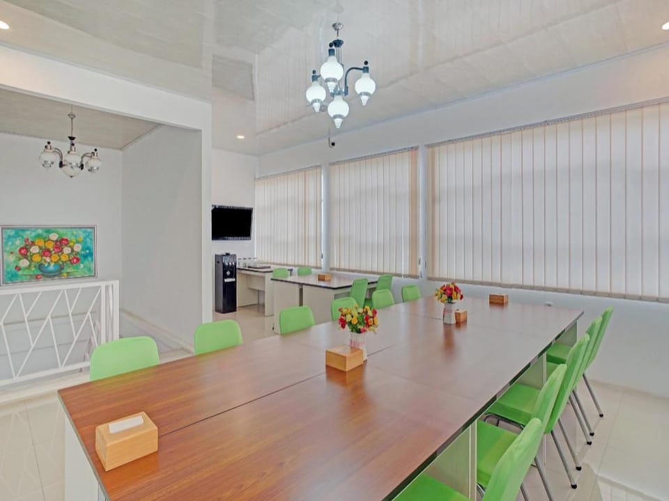 OYO 90404 Pringombo Homestay 2 Syariah Hotel in Indonesia
