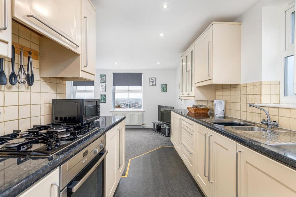 Liquorice Suite Apartment in Lincoln