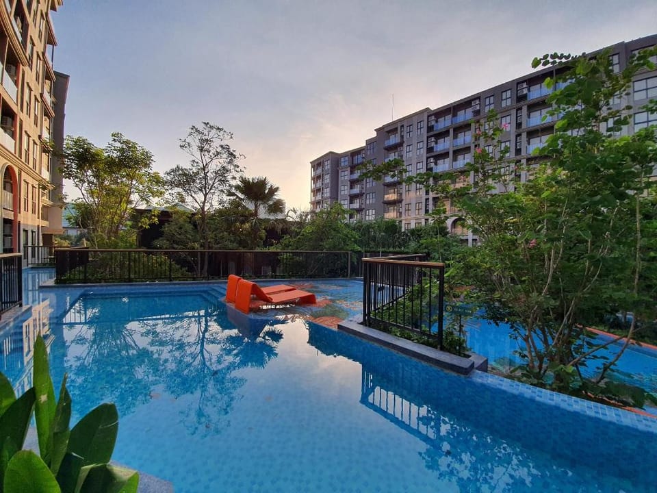 LA HABANA Huahin by Cherry Apartment in Nong Kae