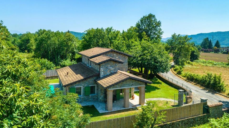 Villa Elsa 6, Emma Villas Villa in Province of Massa and Carrara
