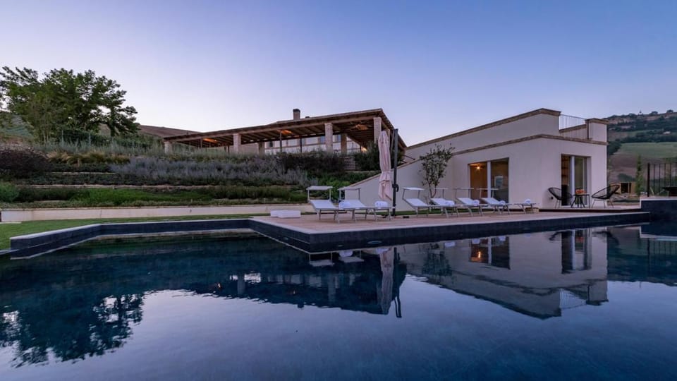 Dimora Montefiore 11, Emma Villas Villa in Marche