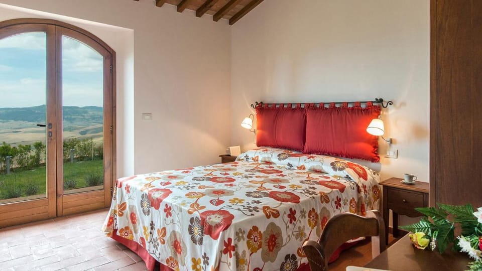 La Vecchia Fonte 15, Emma Villas Villa in Volterra