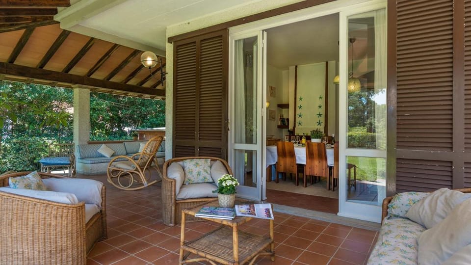 VILLA LA MERIDIANA 8&1, Emma Villas Villa in Emilia-Romagna