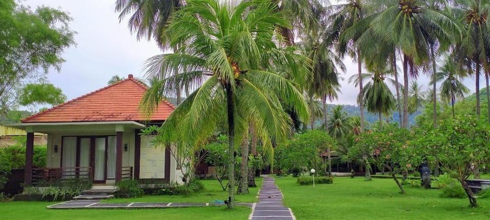 Mascot Hotel Senggigi Hotel in Batu Layar