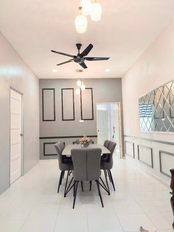 Cassa Dinies private pool Rantau Panjang Vacation rental in Malaysia
