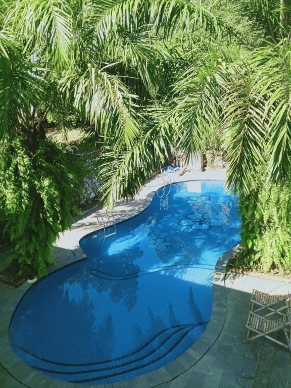 Villa bể bơi riêng, view hồ và núi Ba Vì, BBQ   Villa in Laos