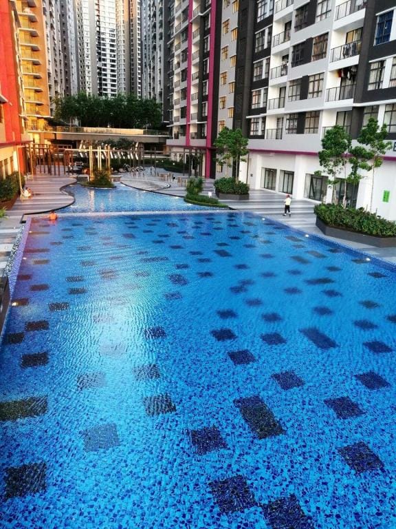 Cozy Bedroom 4  Next to LRT Station in Bukit Jalil Vacation rental in Federal Territory of Kuala Lumpur