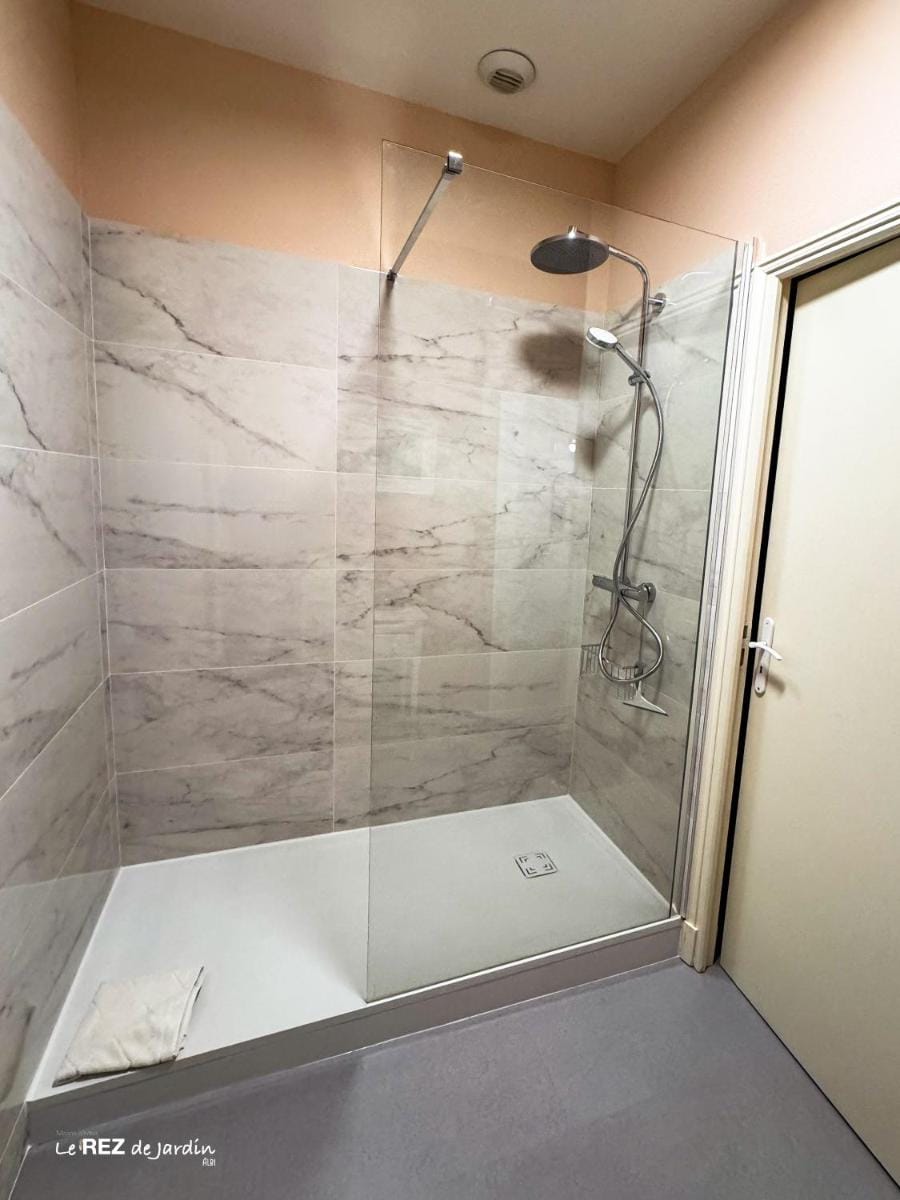 Le Rez de Jardin Albi Bed and Breakfast in Albi