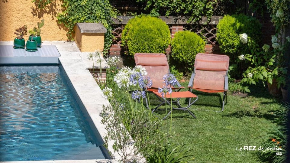 Le Rez de Jardin Albi Bed and Breakfast in Albi
